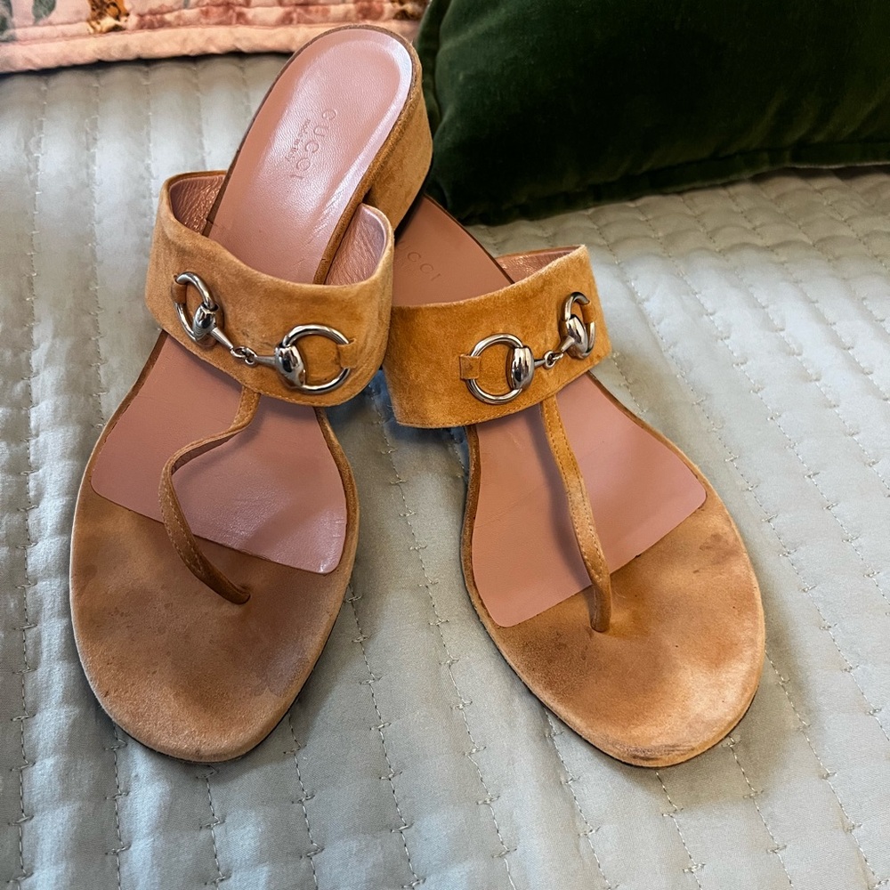Gucci leather sandals size 39 (8)